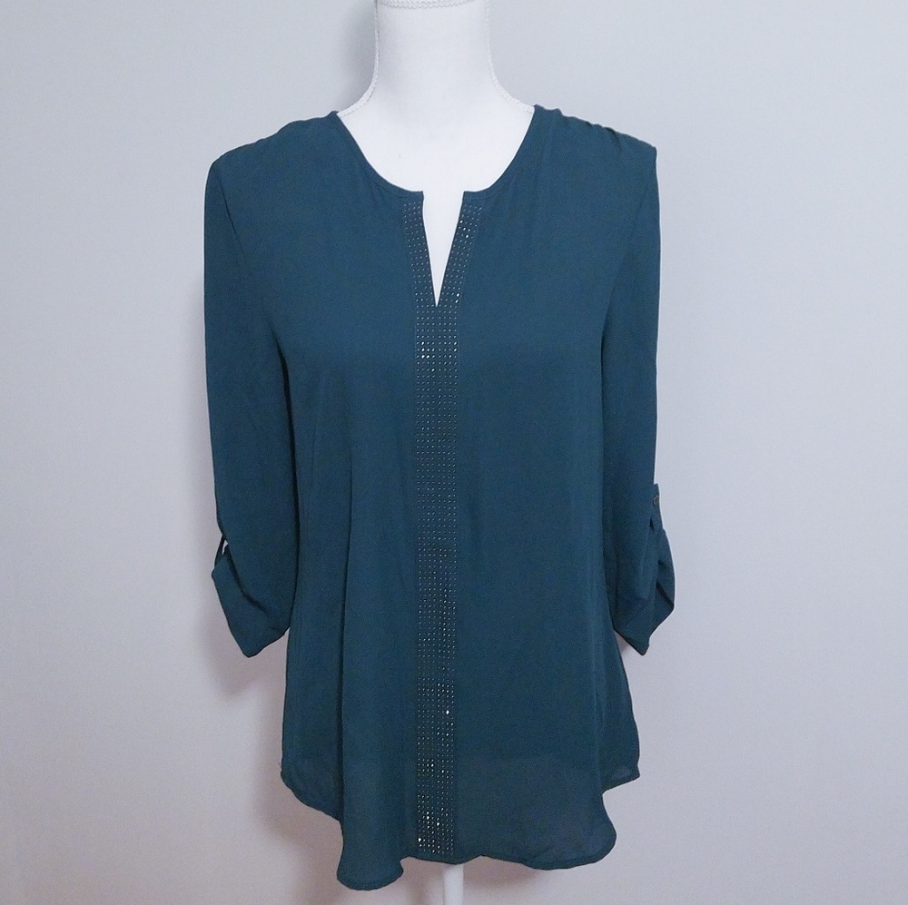 NEVER WORN beautiful top!